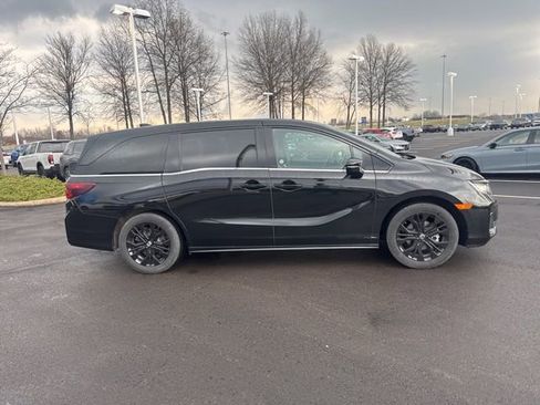 Used 2025 Honda Odyssey Sport-L image 9