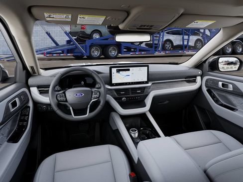 New 2027 Ford Explorer Platinum w/ LUX Leather Package AWD/4WD image 9