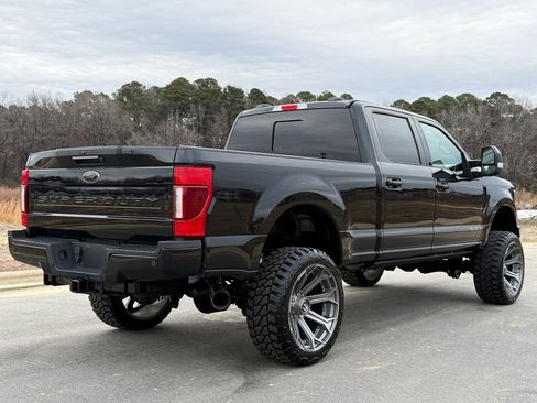 Used 2020 Ford F250 Lariat image 5