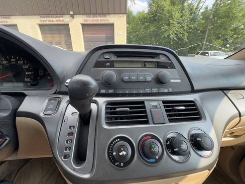 Used 2006 Honda Odyssey LX image 16