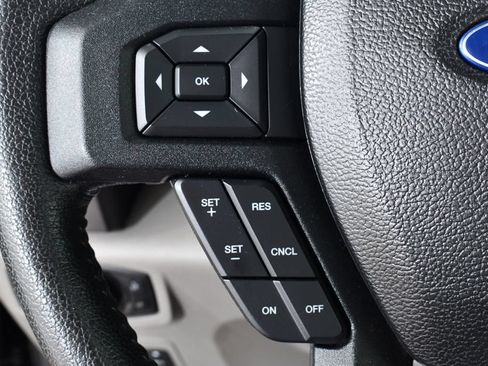 Used 2016 Ford F150 XLT w/ Equipment Group 302A Luxury AWD/4WD image 33