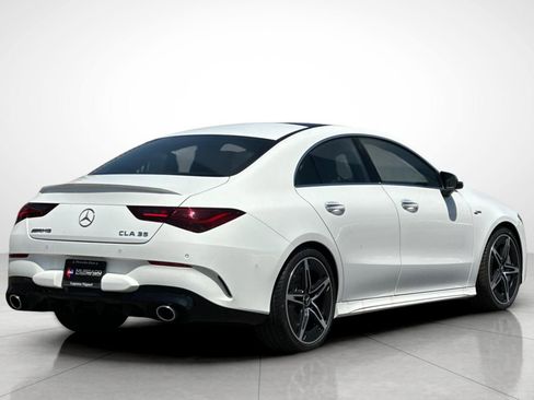 New 2025 Mercedes-Benz CLA 35 AMG 4MATIC image 10