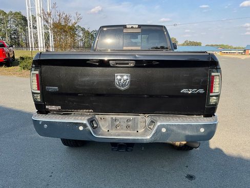 Used 2018 RAM 2500 Laramie w/ Off Road Package AWD/4WD image 5