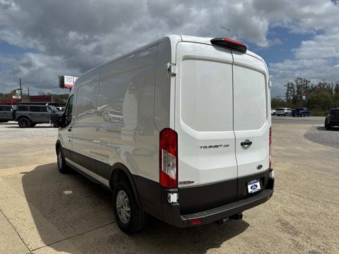 New 2024 Ford Transit 250 Cargo Van image 4