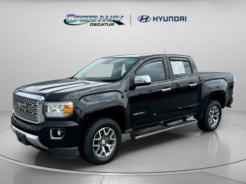 Used 2017 GMC Canyon Denali AWD/4WD image 3