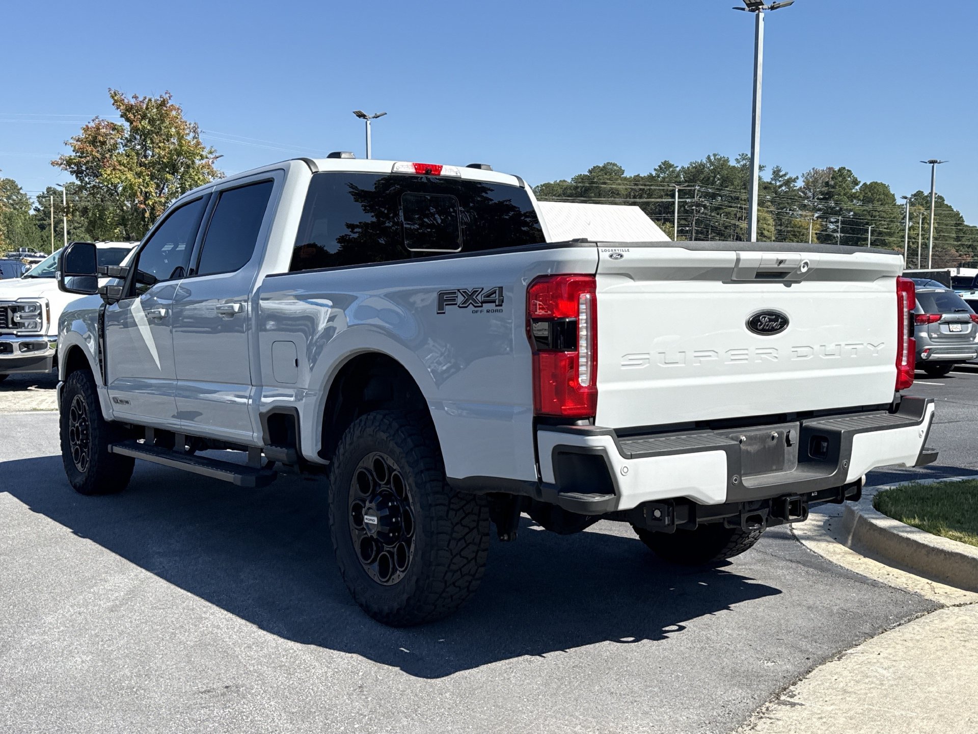 Used 2025 Ford F250 Lariat w/ Lariat Ultimate Package AWD/4WD image 15