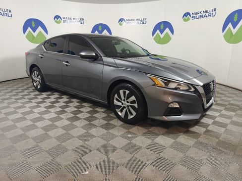 Used 2020 Nissan Altima 2.5 S image 1