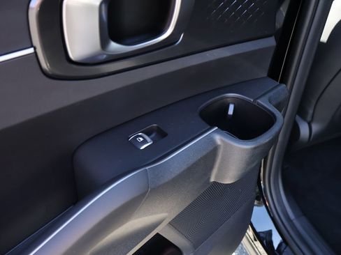 New 2026 Kia Sorento S image 12