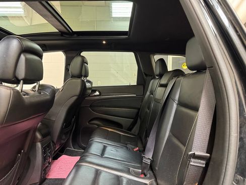 Used 2021 Jeep Grand Cherokee Limited w/ Quick Order Package 28K 80th AWD/4WD image 19