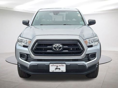 Used 2022 Toyota Tacoma SR5 image 2