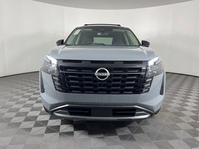 New 2026 Nissan Pathfinder Platinum