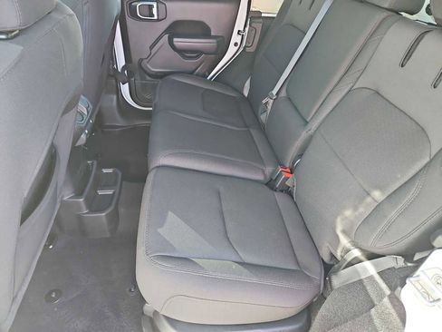 Used 2023 Jeep Wrangler Unlimited w/ 8.4" Radio Group image 18