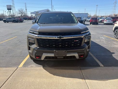 Used 2025 Chevrolet Traverse Z71 w/ Enhanced Driving Package image 6