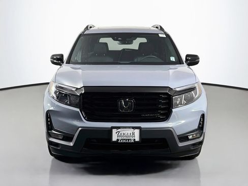 Used 2024 Honda Passport Black Edition image 2