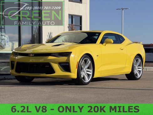 Used 2017 Chevrolet Camaro SS image 1