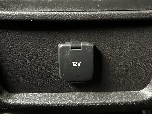 Used 2018 Ford Edge SEL AWD/4WD image 12