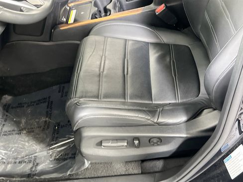Used 2022 Honda CR-V Touring image 19