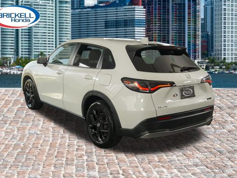 Certified 2024 Honda HR-V Sport image 5