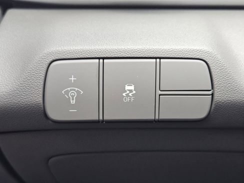 New 2026 Hyundai Elantra Sport FWD image 21