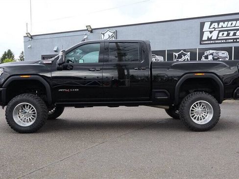 Used 2025 GMC Sierra 3500 AT4 w/ AT4 Premium Plus Package AWD/4WD image 2