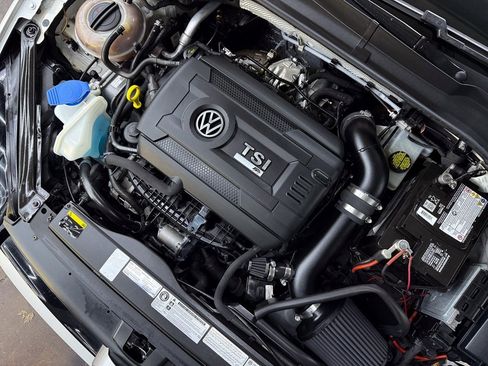 Used 2016 Volkswagen Golf R DCC & Navigation 4Motion image 31