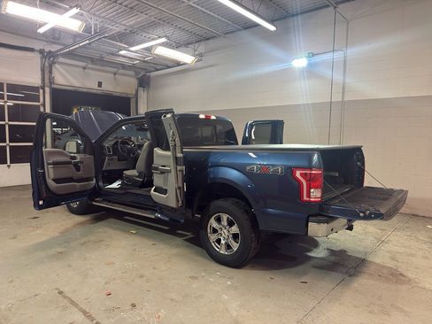 Used 2017 Ford F150 XLT w/ Equipment Group 302A Luxury image 10