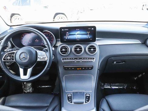 Used 2022 Mercedes-Benz GLC 300 image 12