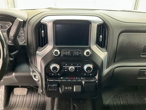 Used 2023 GMC Sierra 2500 SLE w/ SLE Value Package; AWD/4WD image 3