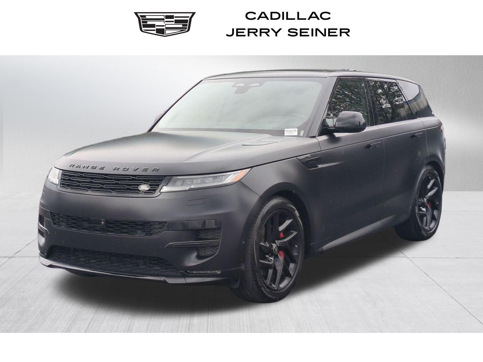 Used 2024 Land Rover Range Rover Sport Dynamic SE AWD/4WD image 1