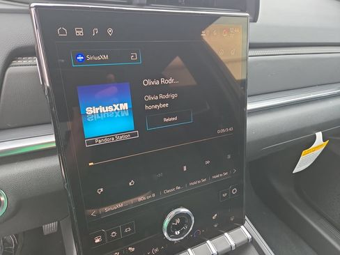 New 2026 GMC Terrain Elevation w/ Technology Package II FWD image 26
