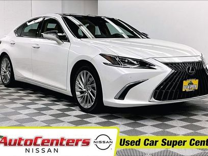 Used 2023 Lexus ES 350 Ultra Luxury w/ Accessory Package (Z2)