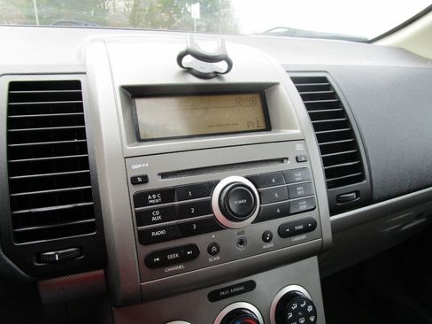 Used 2008 Nissan Sentra 2.0 SL w/ Sunroof Pkg image 12