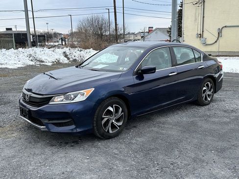 Used 2016 Honda Accord LX image 4