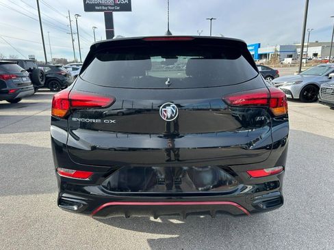 Used 2022 Buick Encore GX Select w/ Sport Touring Package image 4