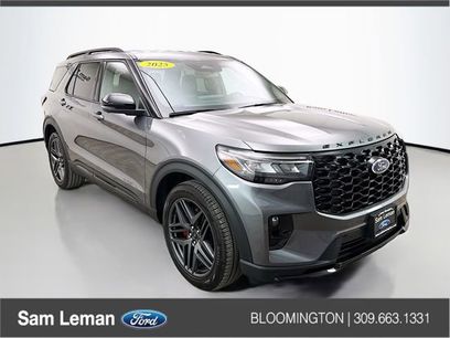 Used 2025 Ford Explorer ST