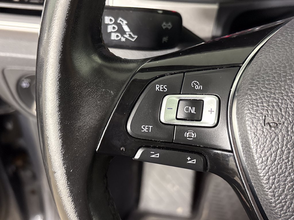 Used 2019 Volkswagen Atlas SE AWD/4WD image 17