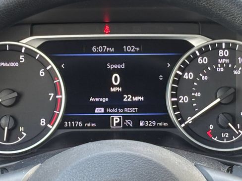 Used 2025 Nissan Sentra SV FWD image 38