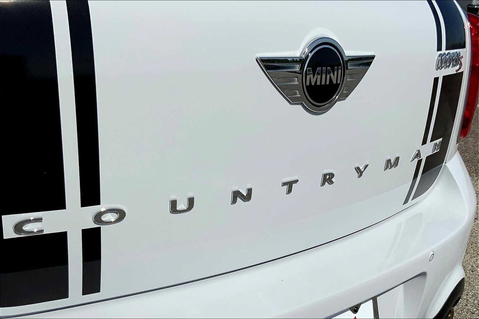 Used 2016 MINI Cooper Countryman S FWD image 10