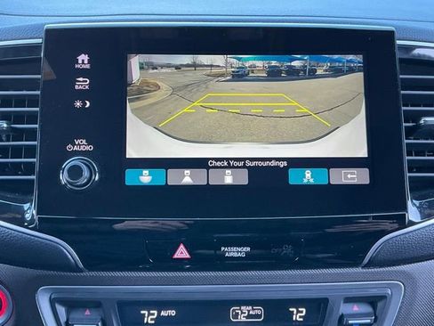 Used 2024 Honda Passport TrailSport image 13