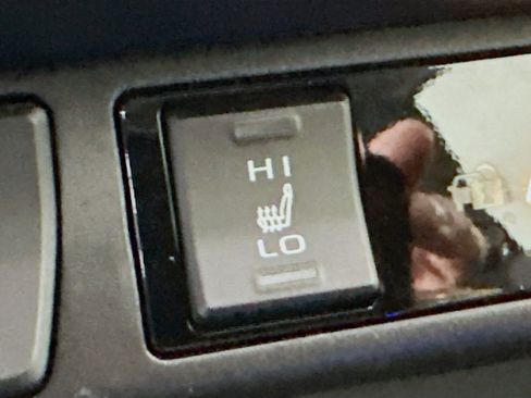 Certified 2023 Toyota RAV4 XLE w/ Convenience Package image 20