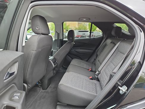 Used 2022 Chevrolet Equinox LT AWD/4WD image 10