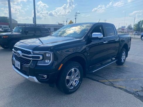 Used 2024 Ford Ranger Lariat w/ FX4 Off-Road Package AWD/4WD image 2