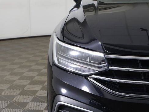 Used 2024 Volkswagen Tiguan Wolfsburg Edition image 14