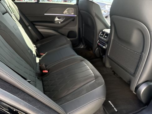 Used 2025 Mercedes-Benz GLE 53 AMG 4MATIC image 14