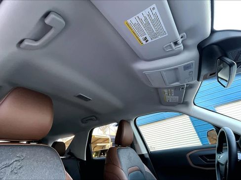 Certified 2024 Ford Bronco Sport Outer Banks image 13