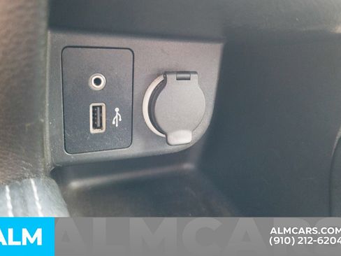 Used 2019 Nissan Kicks S FWD image 25