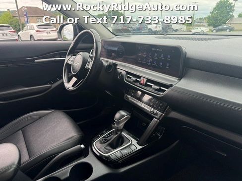Used 2024 Kia Seltos EX AWD/4WD image 13