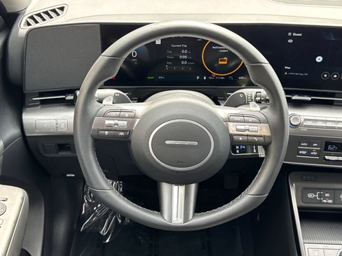 Used 2025 Hyundai Kona SEL FWD image 23