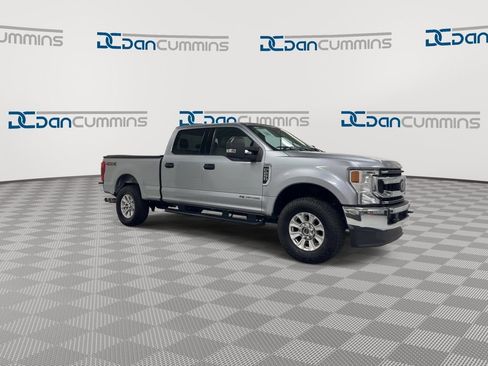 Used 2022 Ford F250 XLT AWD/4WD image 2