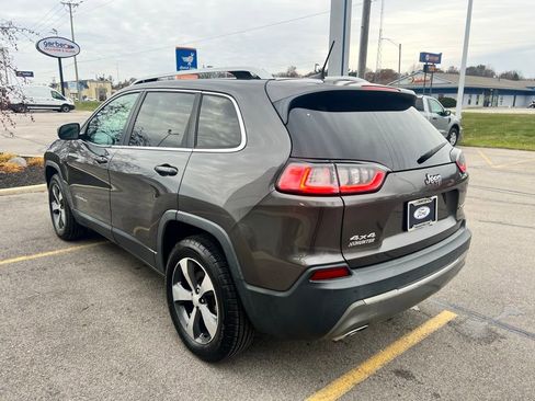 Used 2019 Jeep Cherokee Limited image 38